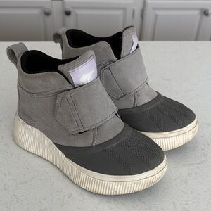 Sorel Kids Gray and Black Sneakers